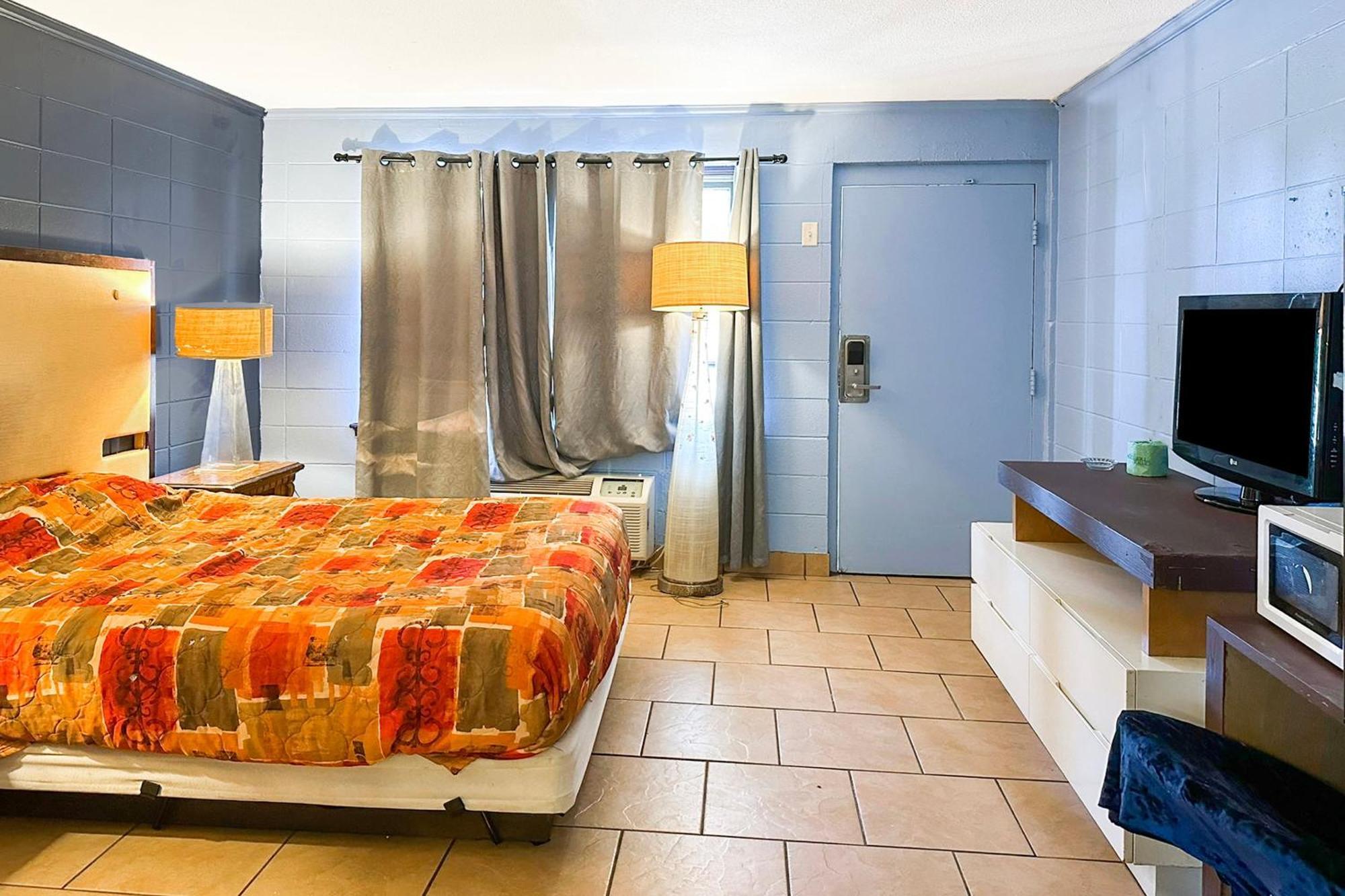 Luxury Inn By Oyo Albany Ngoại thất bức ảnh